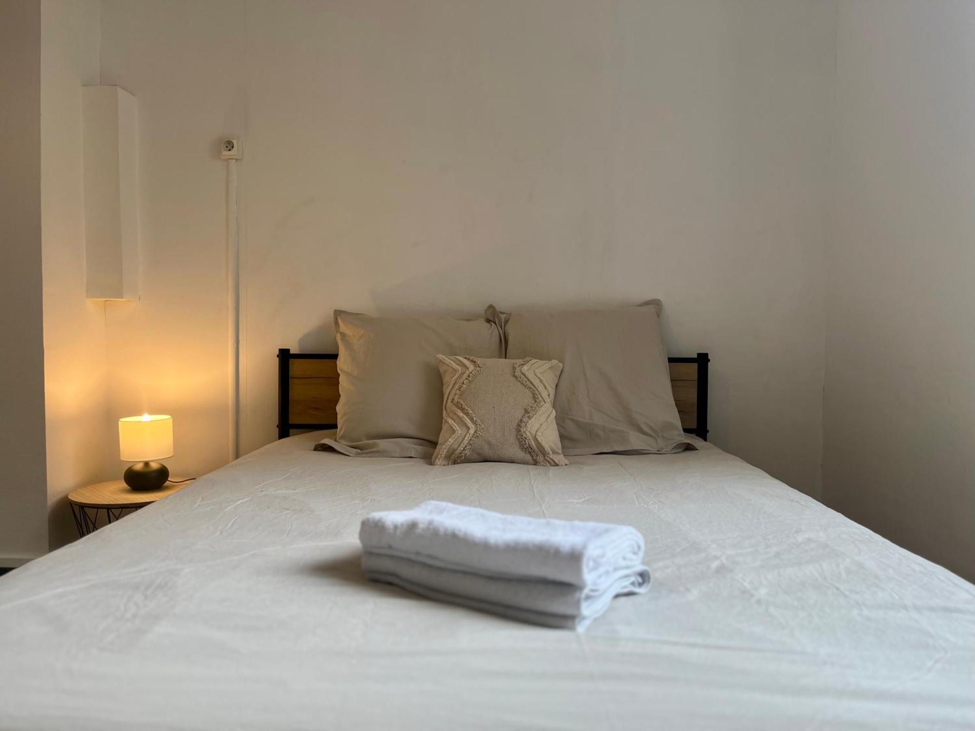 Suite Corneille Lyon Luaran gambar